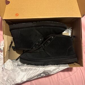 UGG women’s Black Chukka Boots